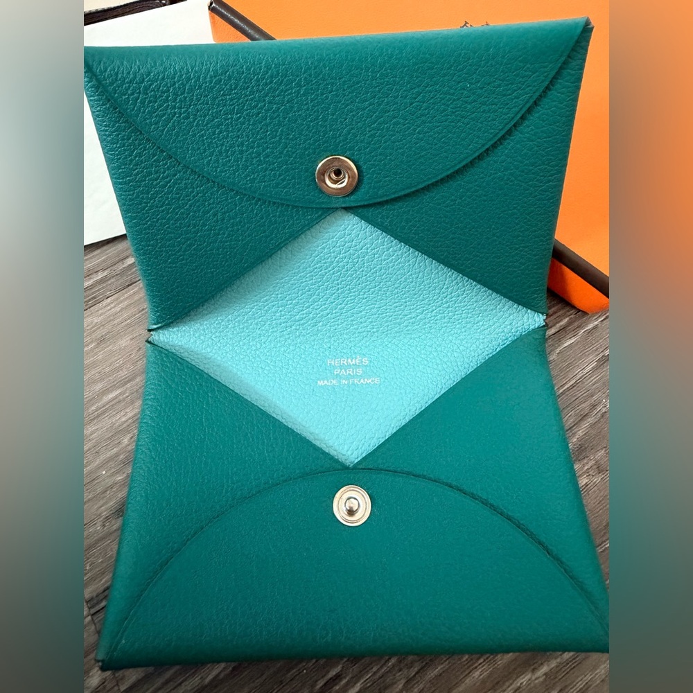Hermès Calvi wallet/card holder with original box and tag